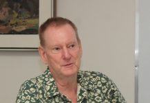 Damien Robitaille et Lou-Adriane Cassidy se succéderont sur la scène du Théâtre Paradise